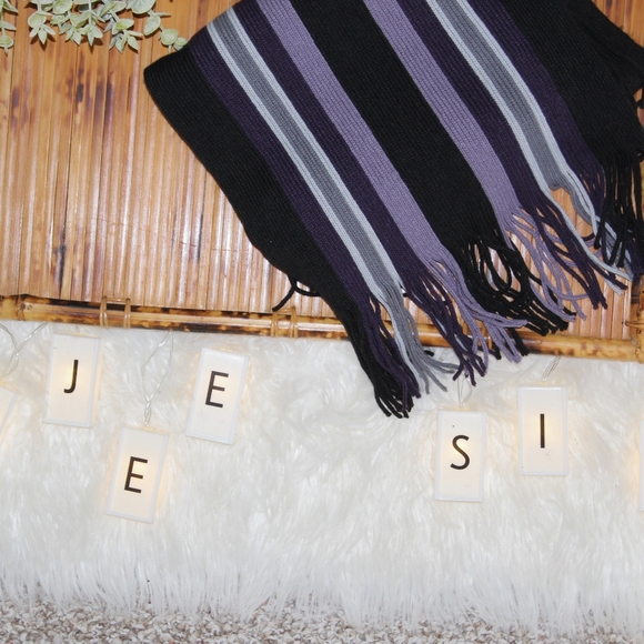 Acrylic Scarf - Picture 3 of 4